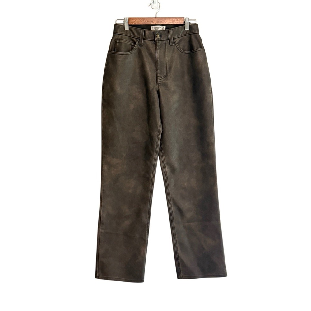 NWT Abercrombie & Fitch Vegan Leather Pants 90s Relaxed High Rise Straight Sz 26